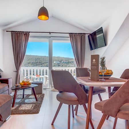 Sea Oasis Apartments - Milosevic Cattaro Esterno foto