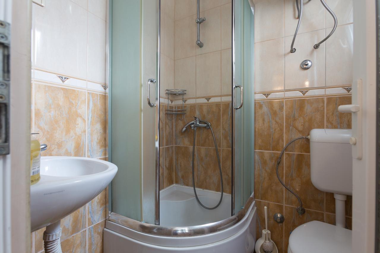 Sea Oasis Apartments - Milosevic Cattaro Esterno foto